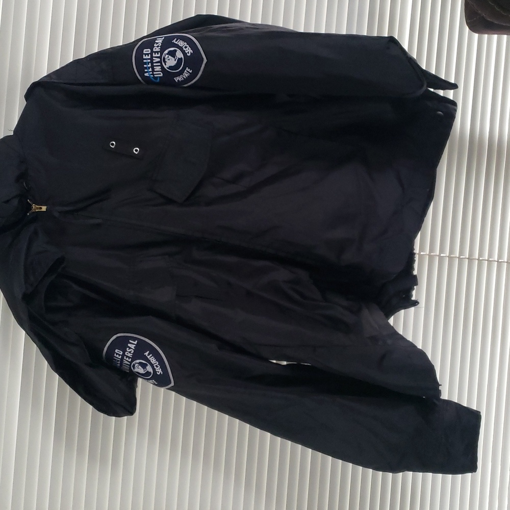 Tact jacket puff security